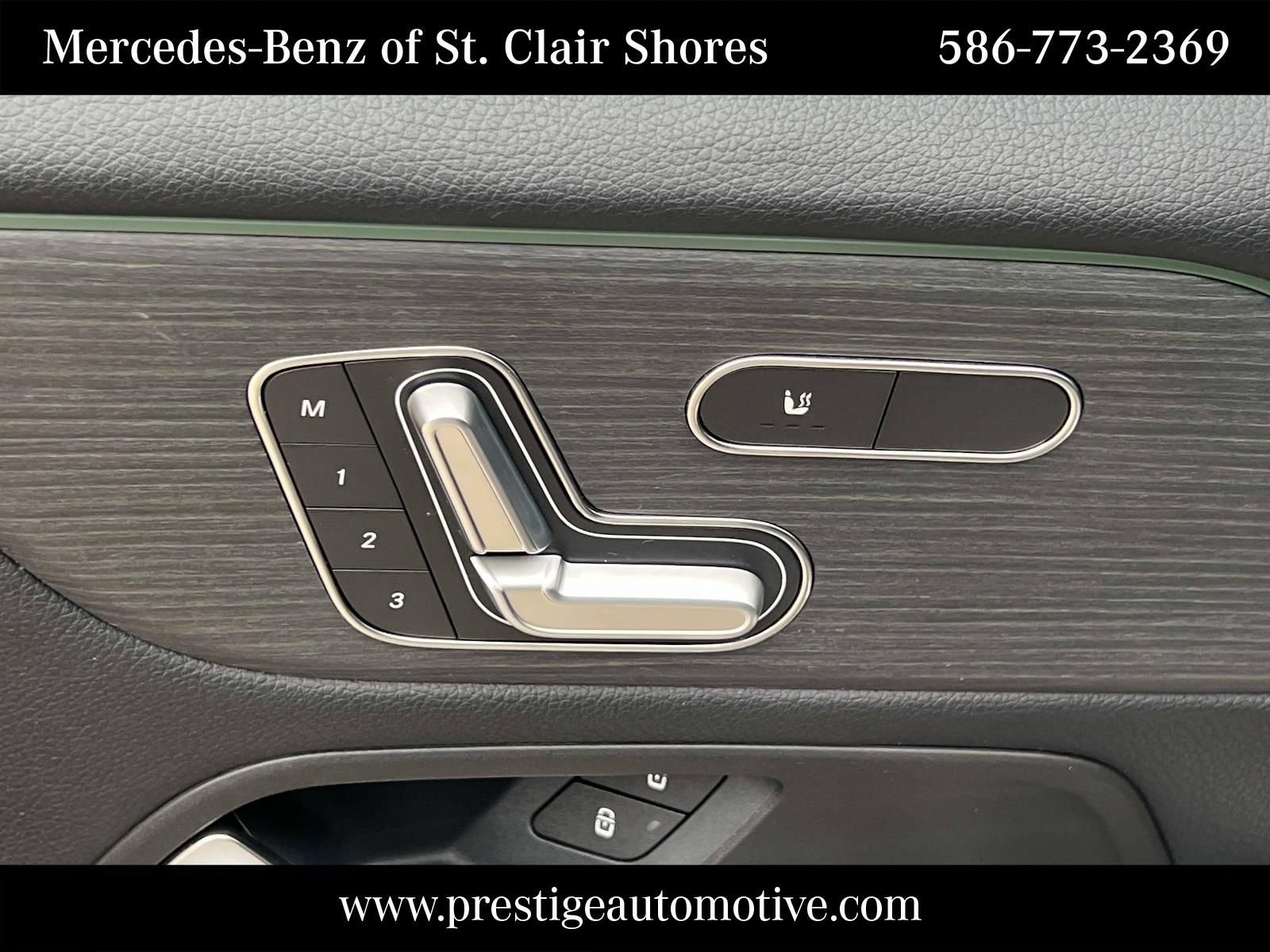Used 2021 Mercedes-Benz GLB 35 AMG 4MATIC image 16