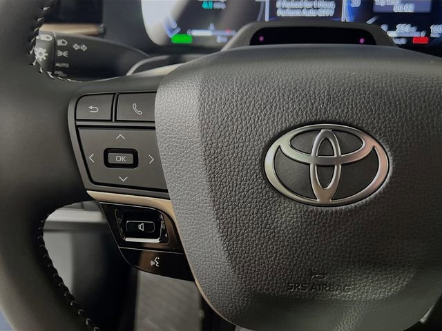 New 2025 Toyota Crown Signia image 16