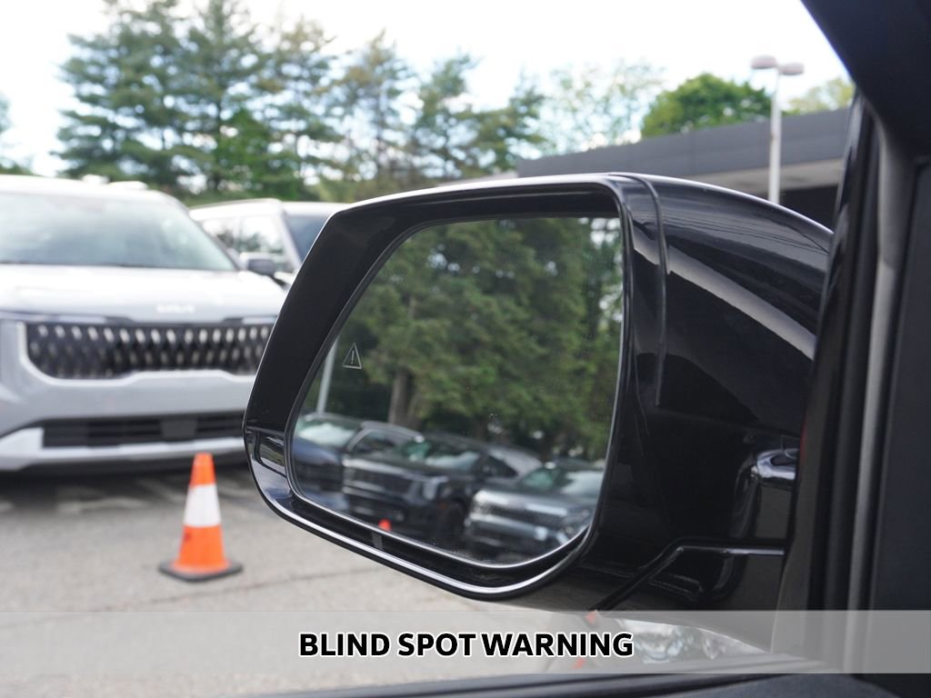 Used 2025 Kia Niro Wind w/ Wind Preserve Package FWD image 4