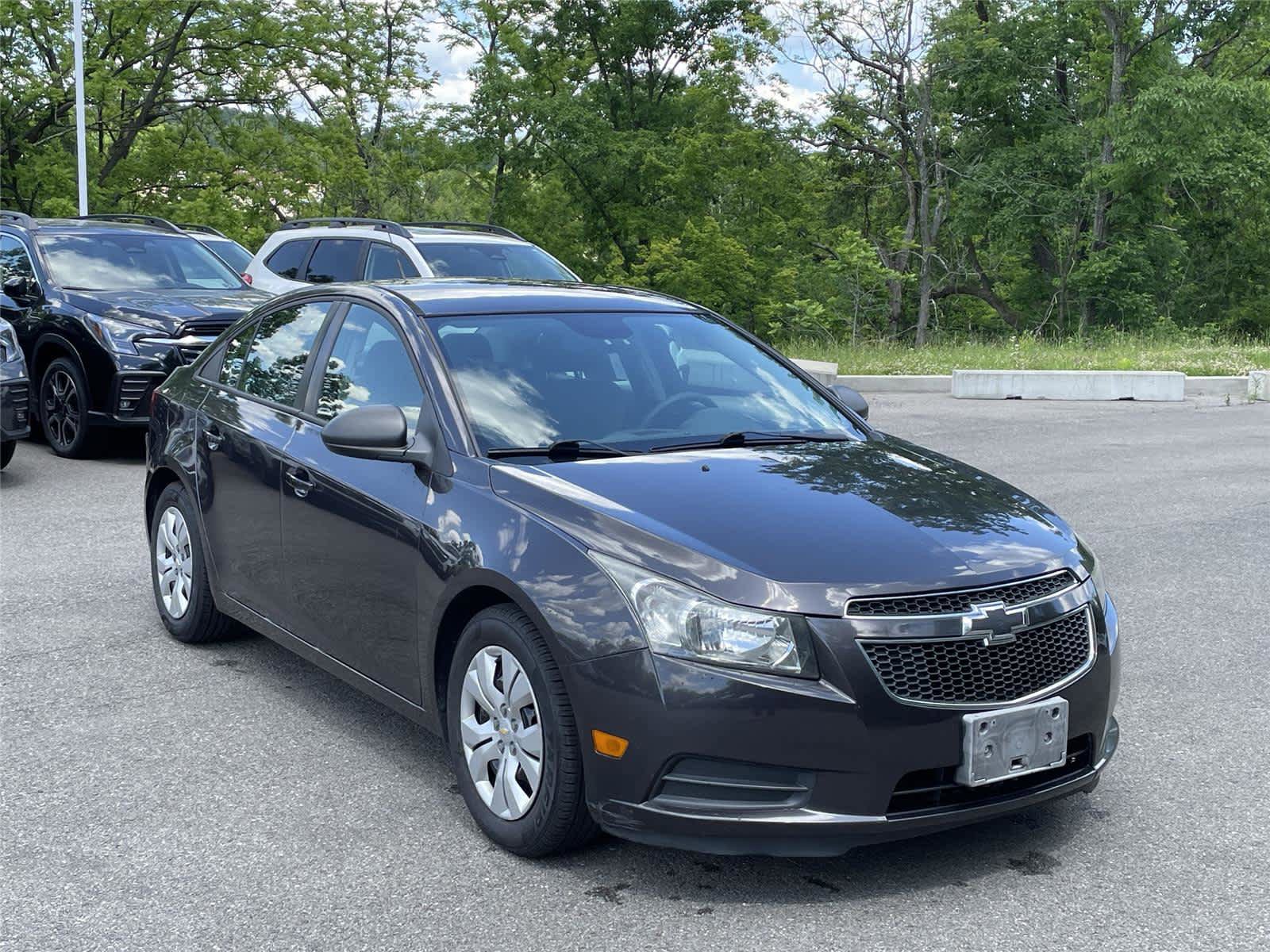 Used 2014 Chevrolet Cruze LS FWD image 7