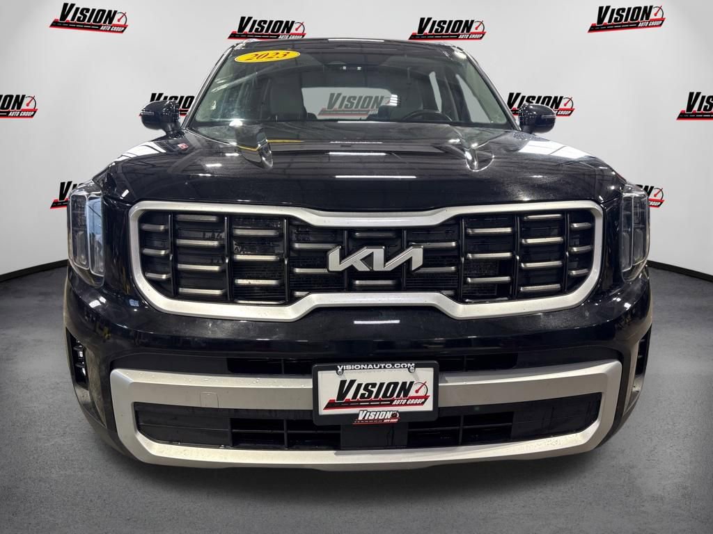 Used 2023 Kia Telluride S w/ S Sunroof Package AWD/4WD image 2