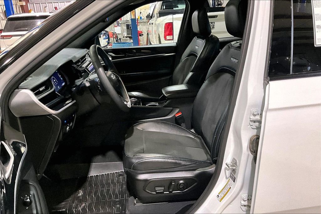 Used 2024 Jeep Grand Cherokee Trailhawk image 22