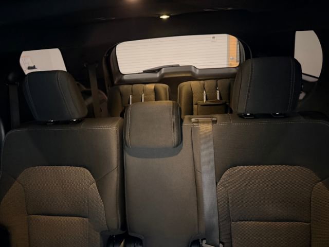 Used 2017 Ford Explorer XLT w/ Equipment Group 201A image 34