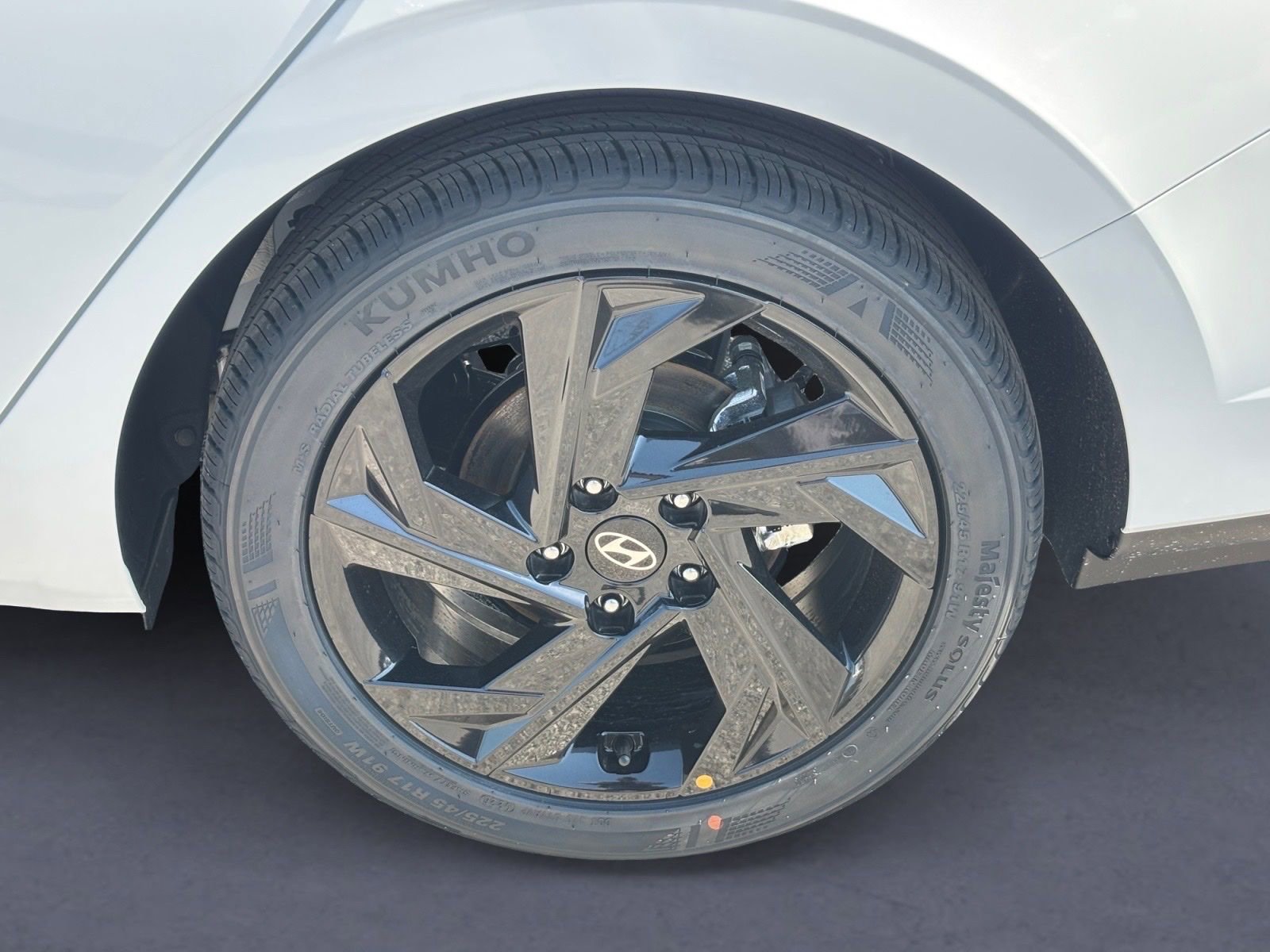 New 2026 Hyundai Elantra Sport w/ Cargo Package image 10