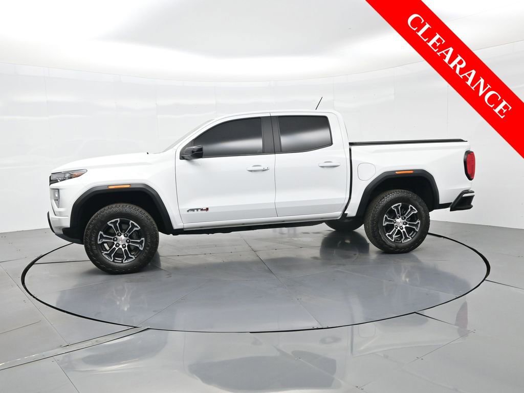 Used 2024 GMC Canyon AT4 w/ Canyon Safety Plus Package image 10