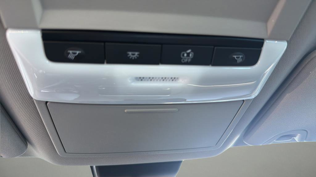 Certified 2024 Nissan Altima 2.5 SV FWD image 22