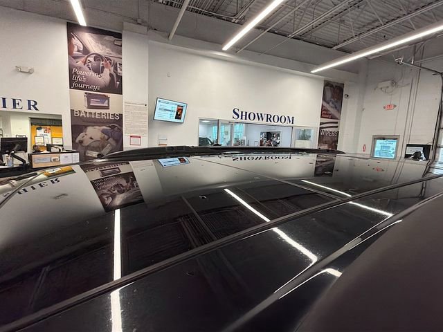 Used 2019 Chrysler Pacifica Limited w/ Advanced Safetytec Group image 21