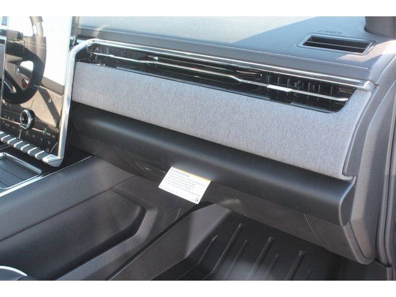New 2026 GMC Sierra EV Elevation image 24