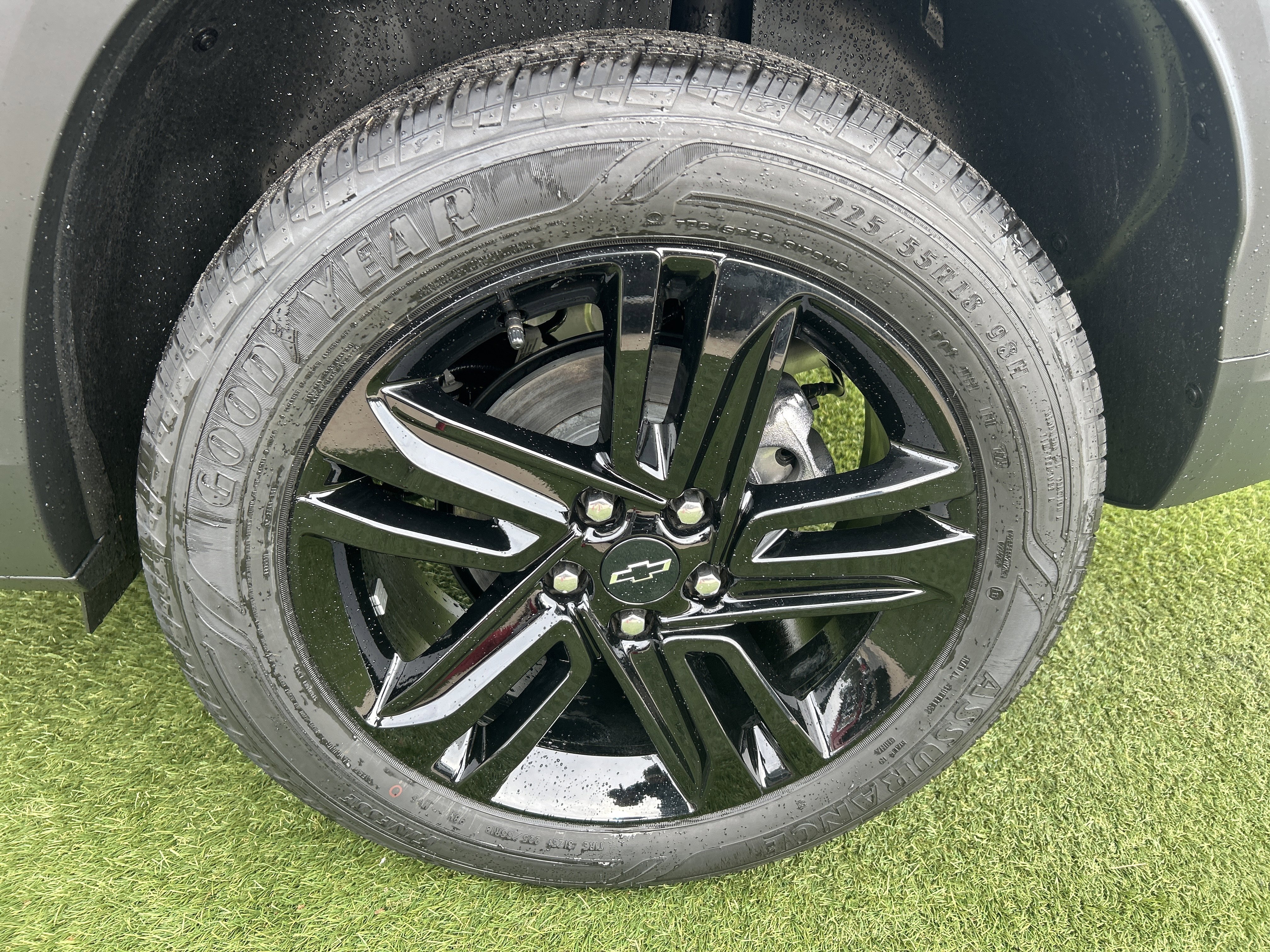 New 2025 Chevrolet Trax ACTIV w/ Sunroof Package image 33