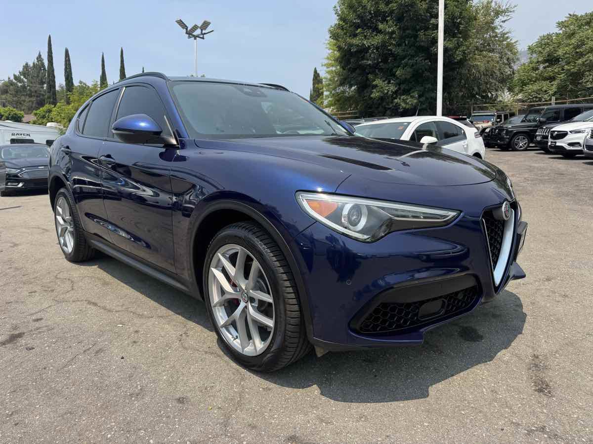 Used 2018 Alfa Romeo Stelvio Ti Sport