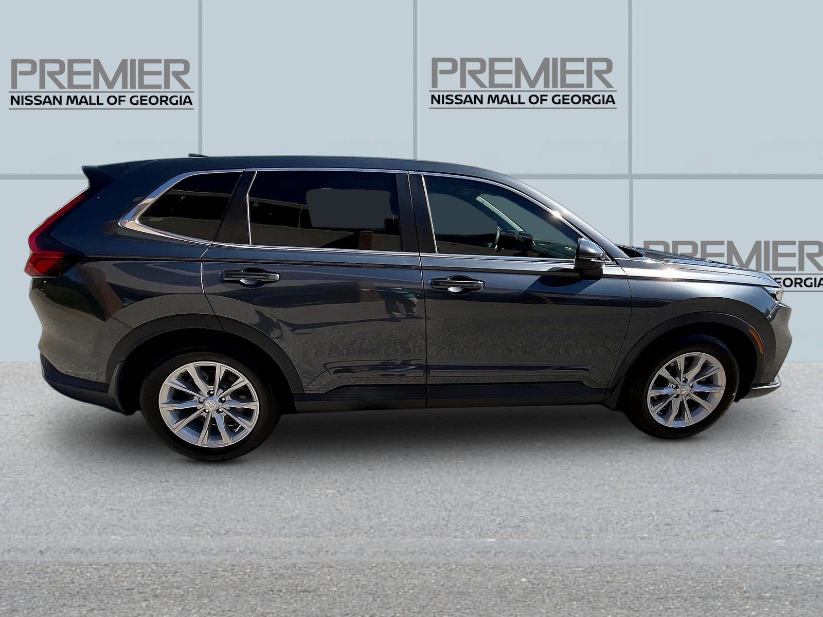 Used 2023 Honda CR-V EX image 8