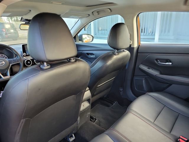 Used 2025 Nissan Sentra SR w/ SR Premium Package image 27