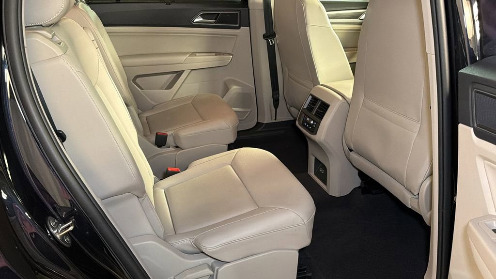 Used 2019 Volkswagen Atlas SEL R-Line image 12