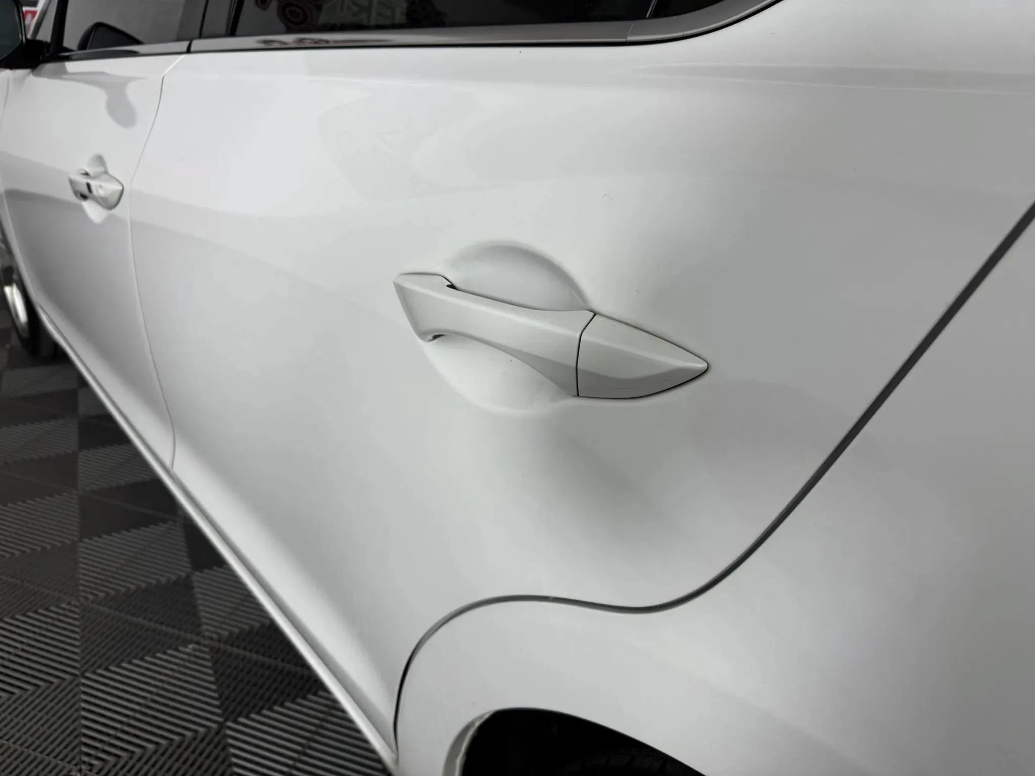 Used 2017 Acura ILX FWD image 26