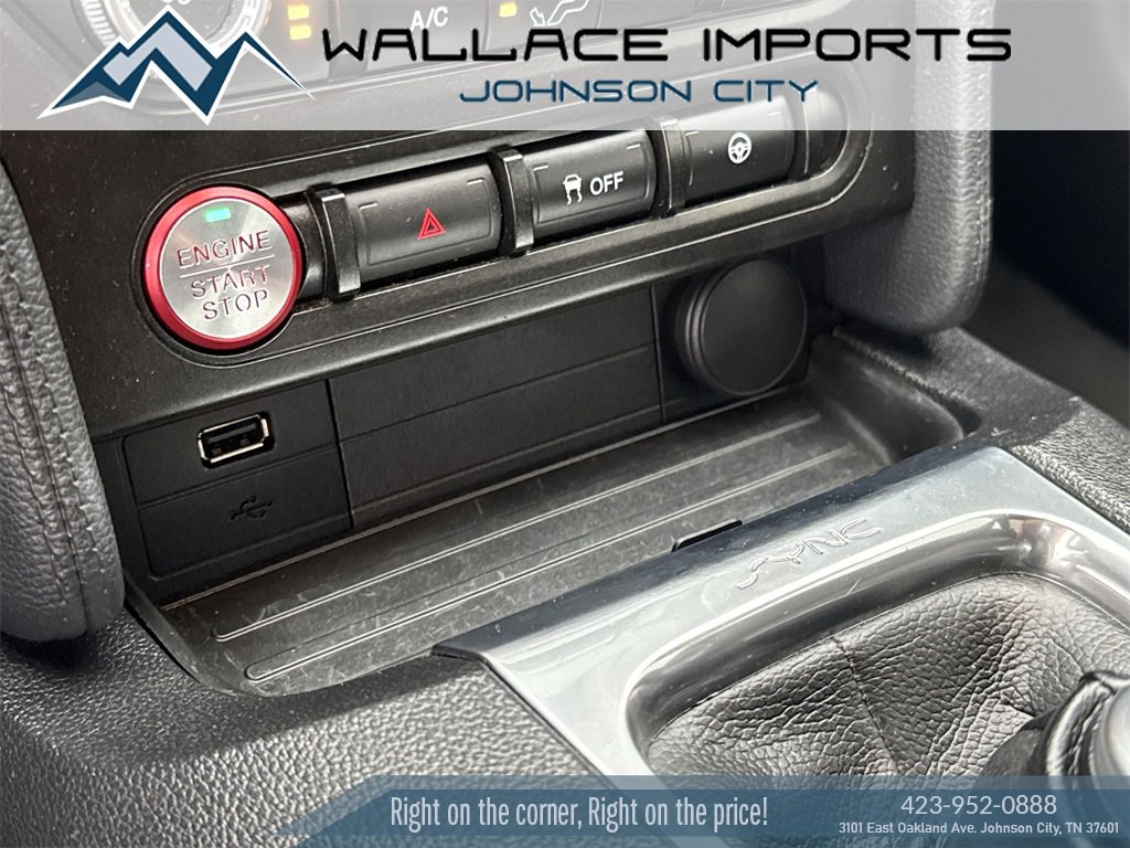 Used 2020 Ford Mustang EcoBoost image 27