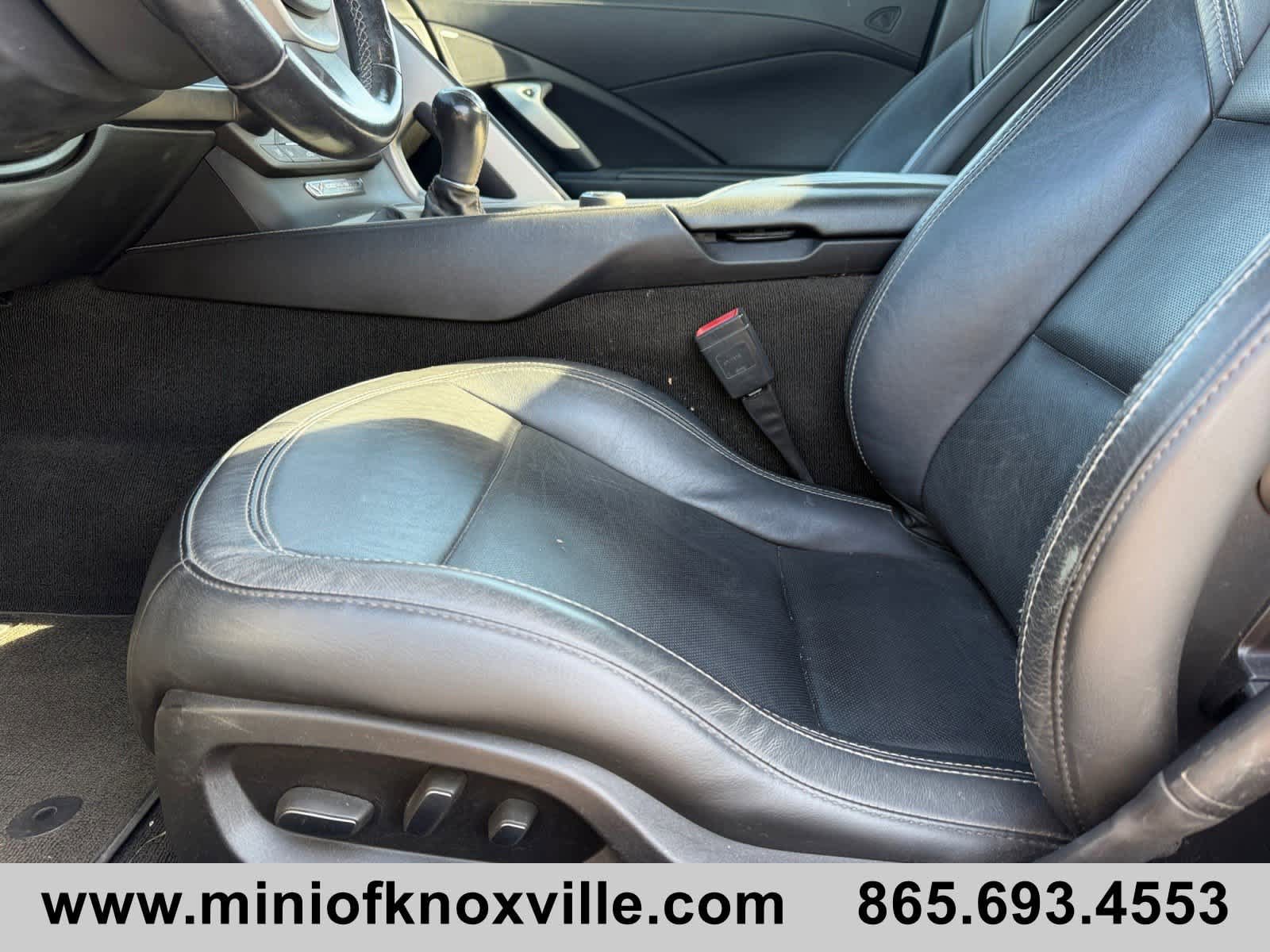Used 2015 Chevrolet Corvette Stingray Convertible w/ 2LT Preferred Equipment Group RWD image 12