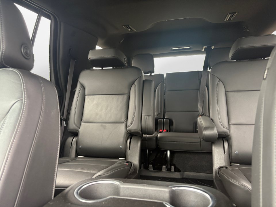 Used 2021 Chevrolet Tahoe Z71 w/ Z71 Signature Package AWD/4WD image 15