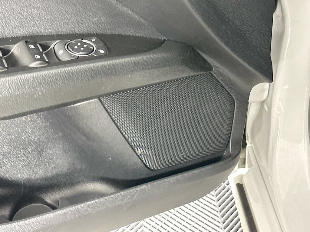 Used 2020 Ford Fusion SEL FWD image 25