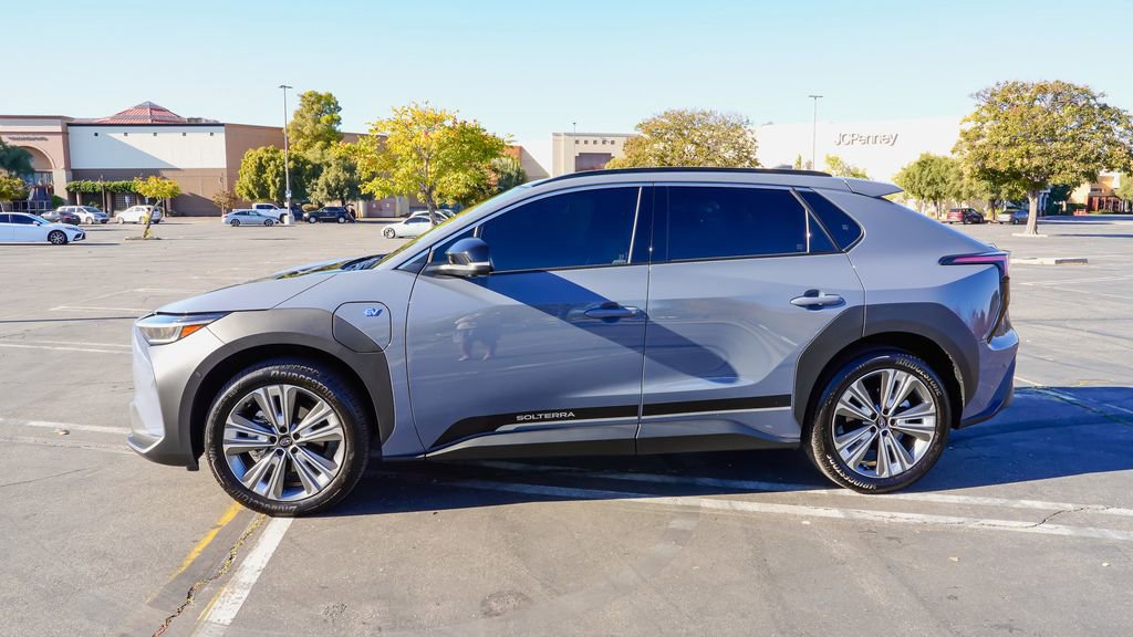 Used 2025 Subaru Solterra Touring w/ Touring Package image 11