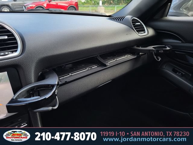 Used 2022 Porsche 718 Boxster RWD image 30