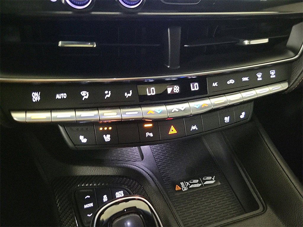 Used 2021 Cadillac CT5 V w/ Premium Package image 19