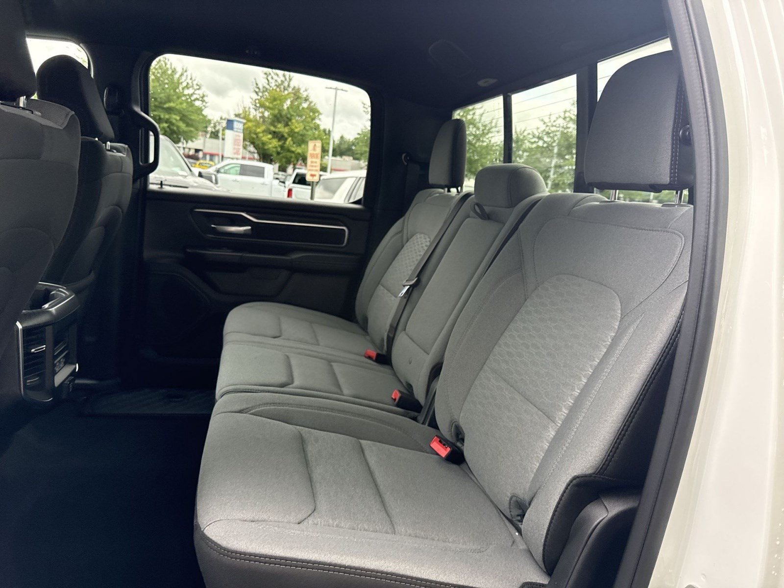 Used 2025 RAM 1500 Big Horn AWD/4WD image 22