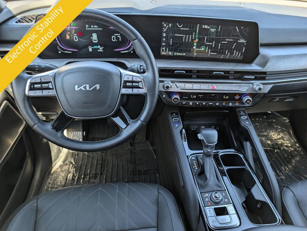 Certified 2025 Kia Telluride AWD image 21