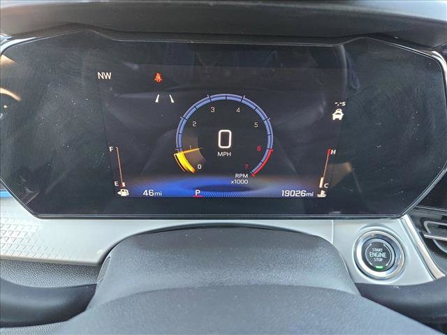 Certified 2025 Chevrolet Trax LT image 11