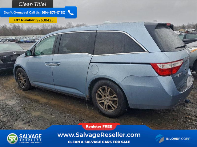 Used 2013 Honda Odyssey EX image 3