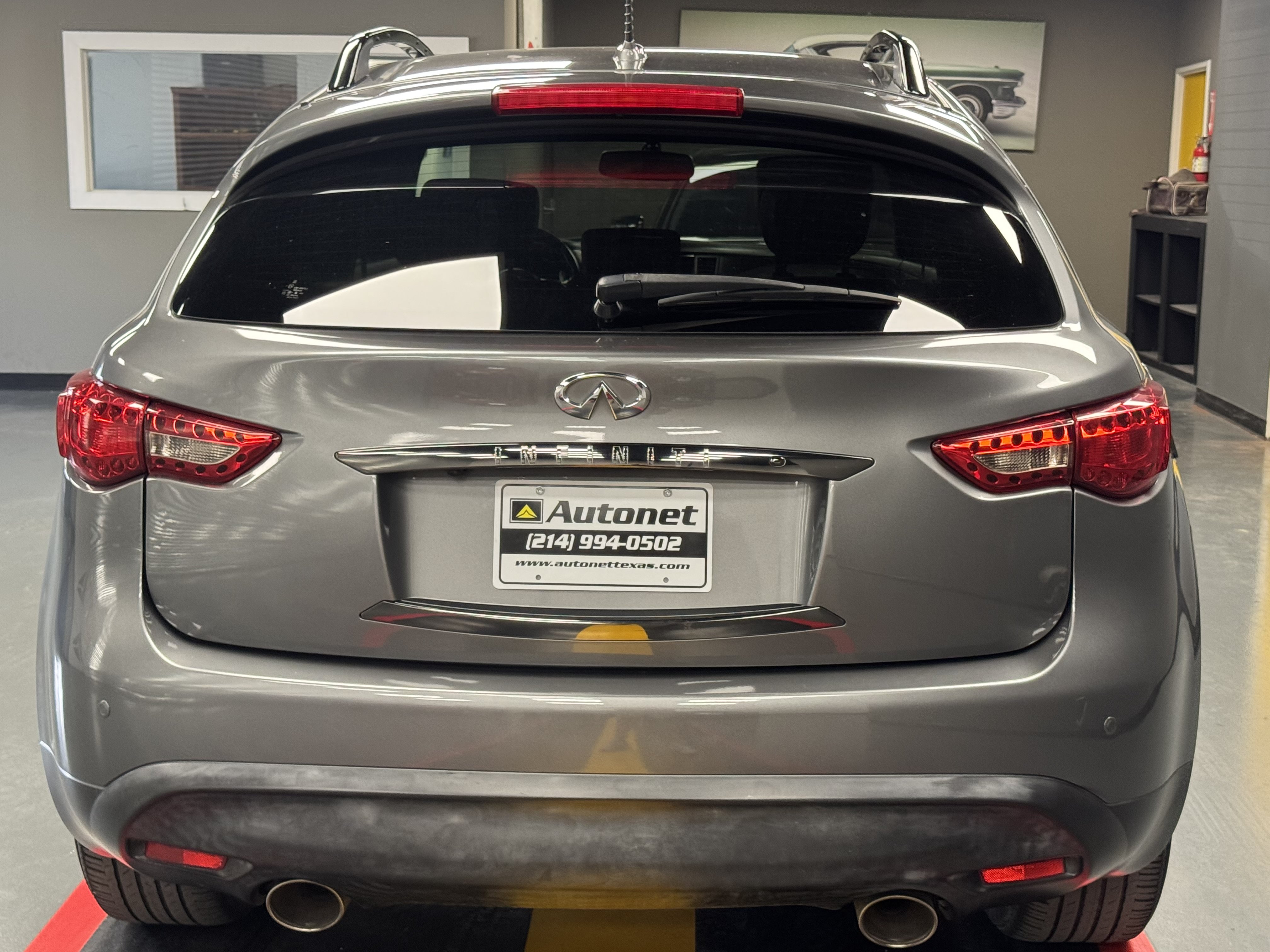 Used 2015 INFINITI QX70 2WD w/ Premium Package image 5