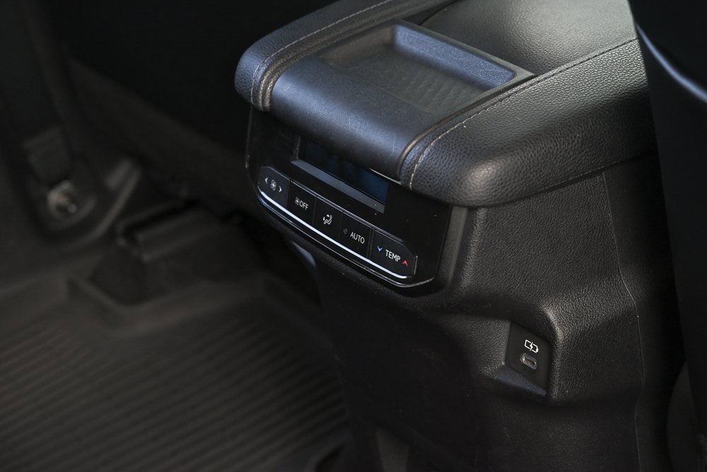 Used 2024 Toyota Grand Highlander XLE image 35