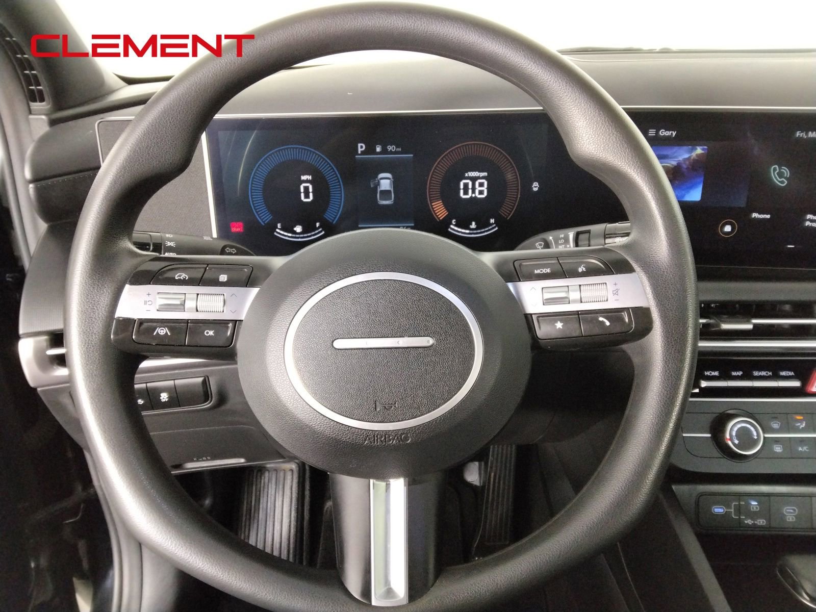 Used 2025 Hyundai Santa Cruz SE FWD image 11