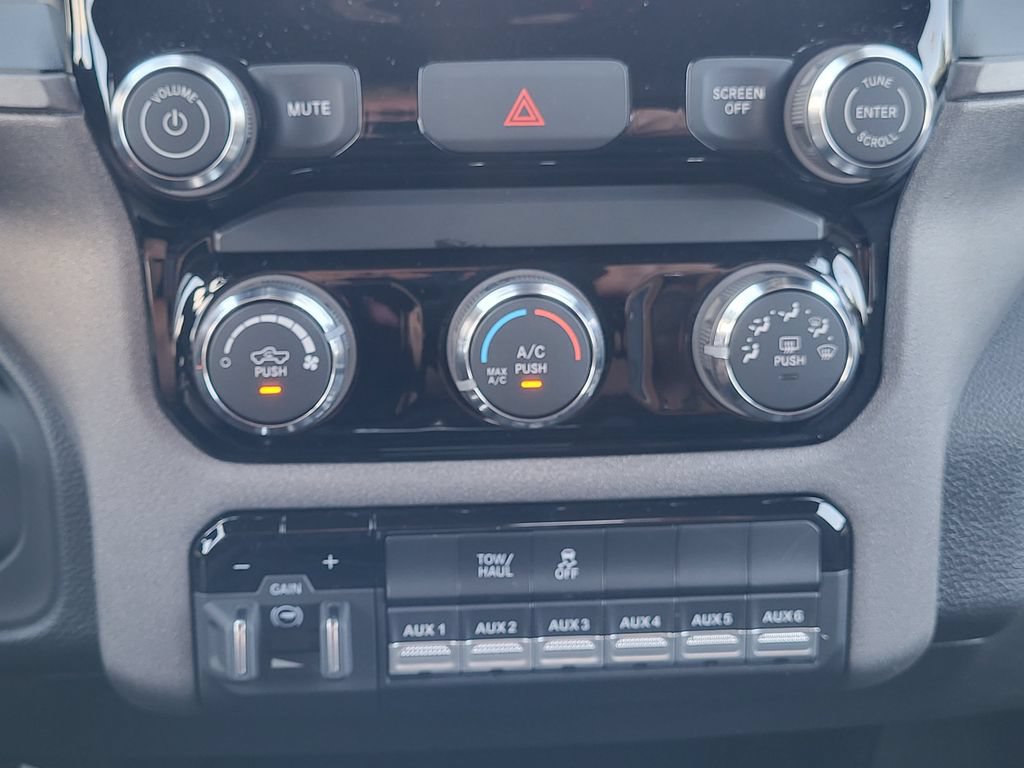 New 2026 RAM 2500 Tradesman AWD/4WD image 21