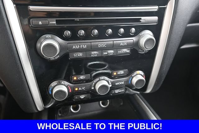 Used 2014 Nissan Pathfinder SV FWD image 25