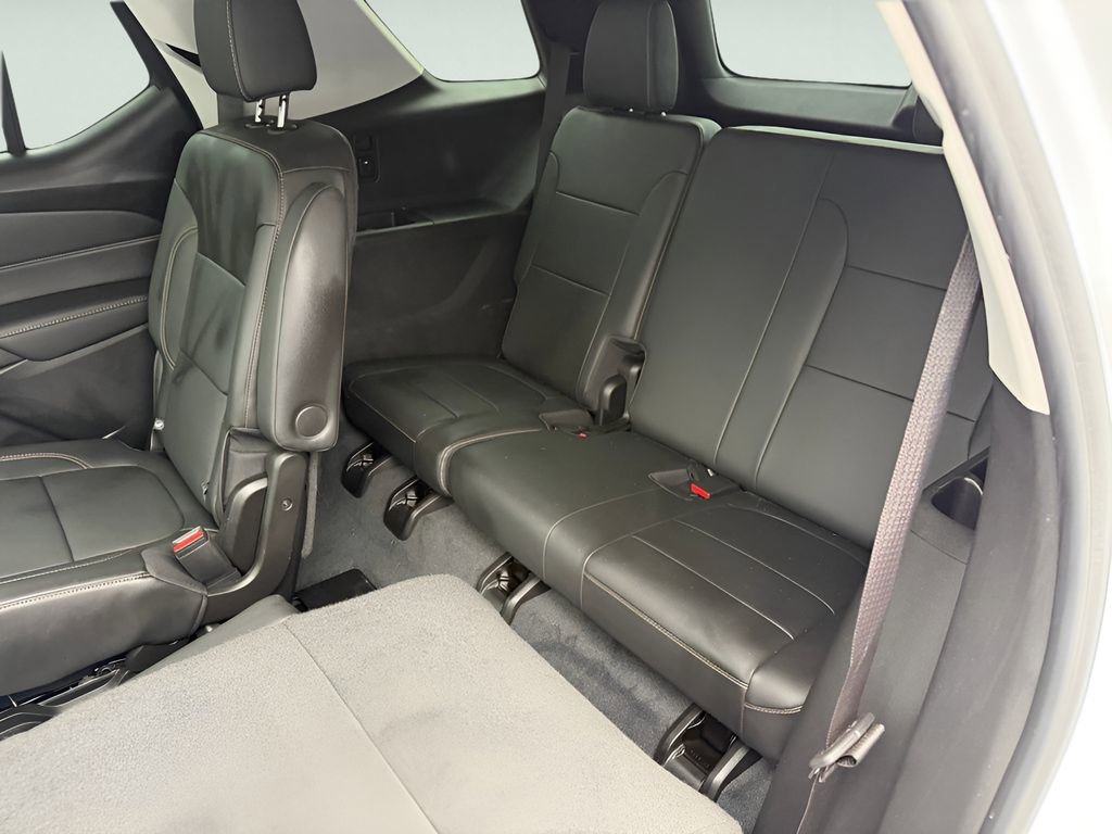 Used 2021 Chevrolet Traverse LT w/ LT Premium Package AWD/4WD image 32