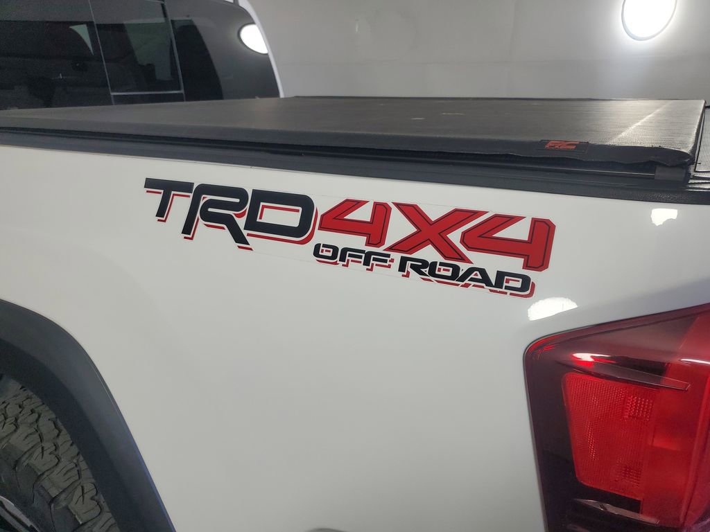 Used 2019 Toyota Tacoma TRD Off-Road image 33