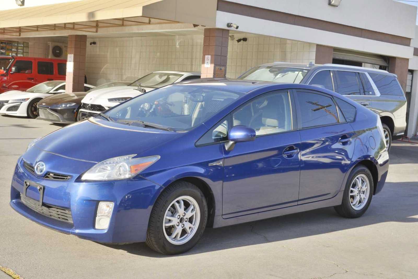 Used 2010 Toyota Prius FWD image 3