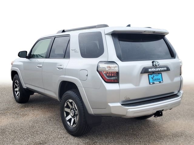Used 2023 Toyota 4Runner TRD Off-Road AWD/4WD image 3
