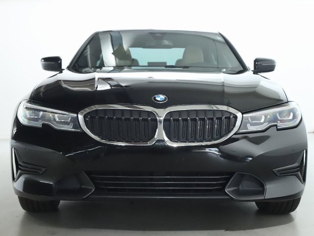 Used 2022 BMW 330i xDrive Sedan w/ Premium Package 2 image 13