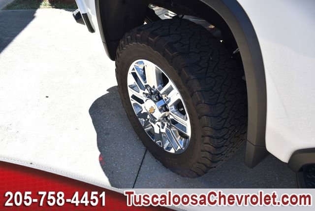 Used 2024 Chevrolet Silverado 2500 High Country w/ High Country Premium Package image 13