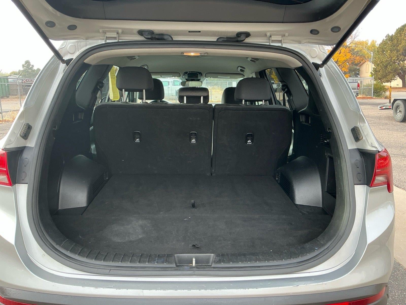 Used 2021 Hyundai Santa Fe SE AWD/4WD image 17
