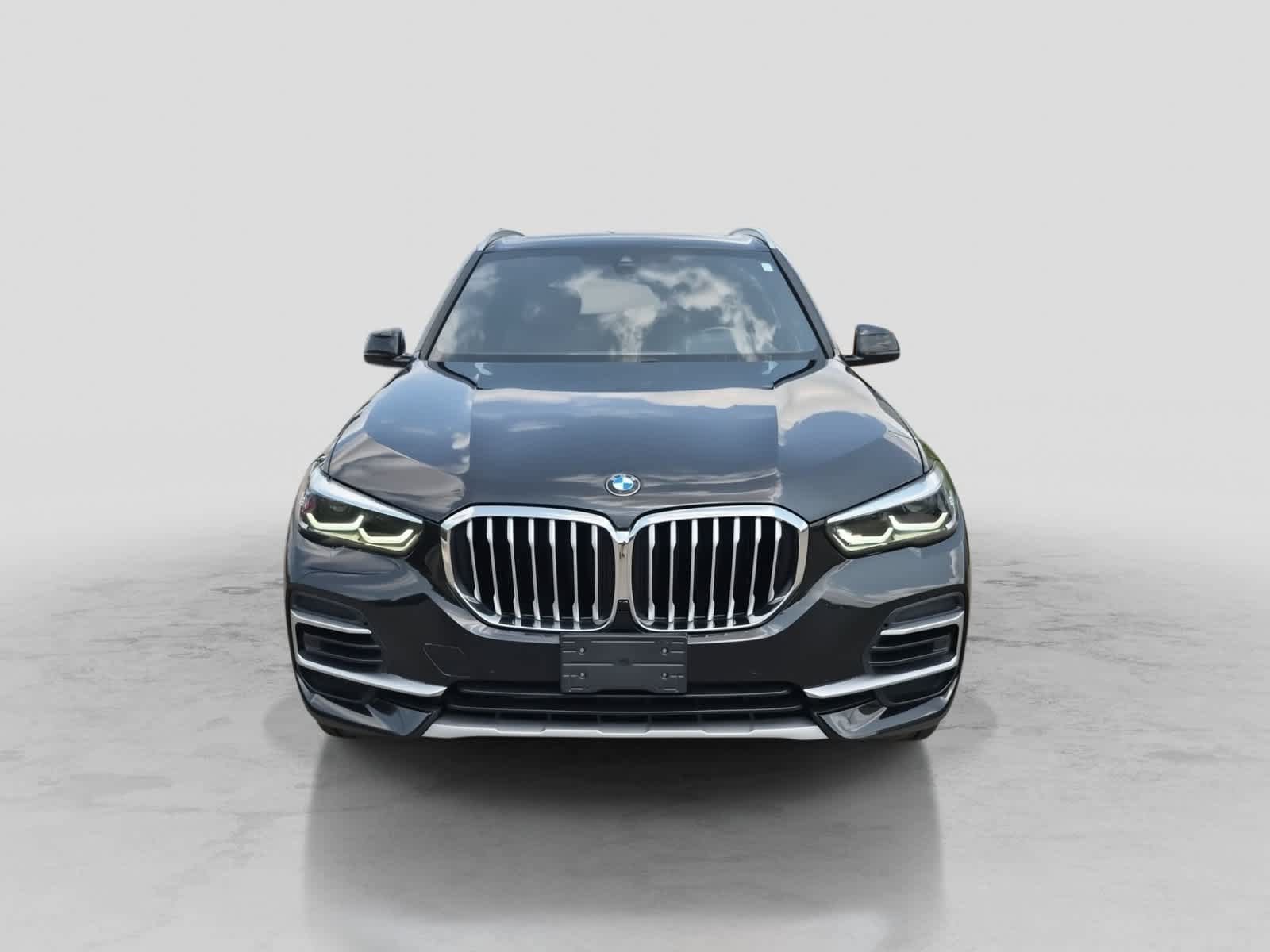 Used 2022 BMW X5 xDrive40i AWD/4WD image 3