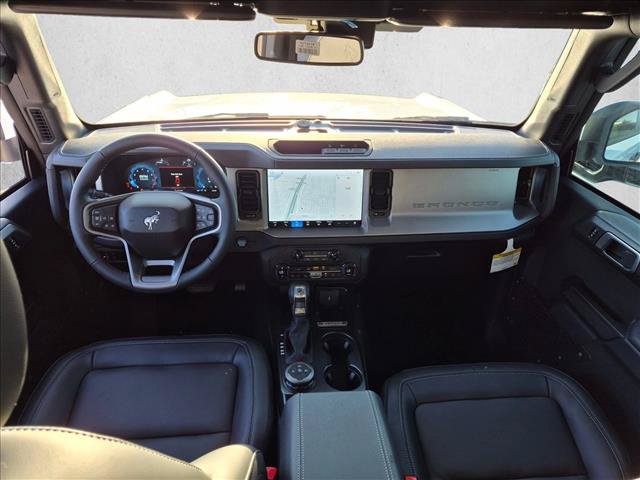 New 2026 Ford Bronco Outer Banks AWD/4WD image 13