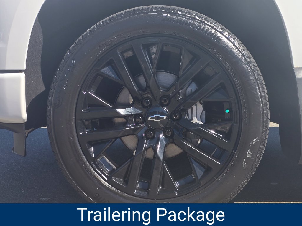 Used 2023 Chevrolet Silverado 1500 RST AWD/4WD image 9