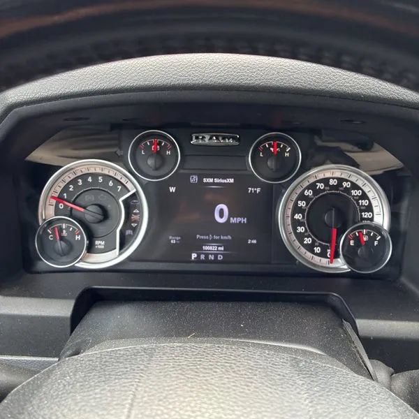 Used 2015 RAM 3500 Big Horn w/ Black Appearance Group AWD/4WD image 25