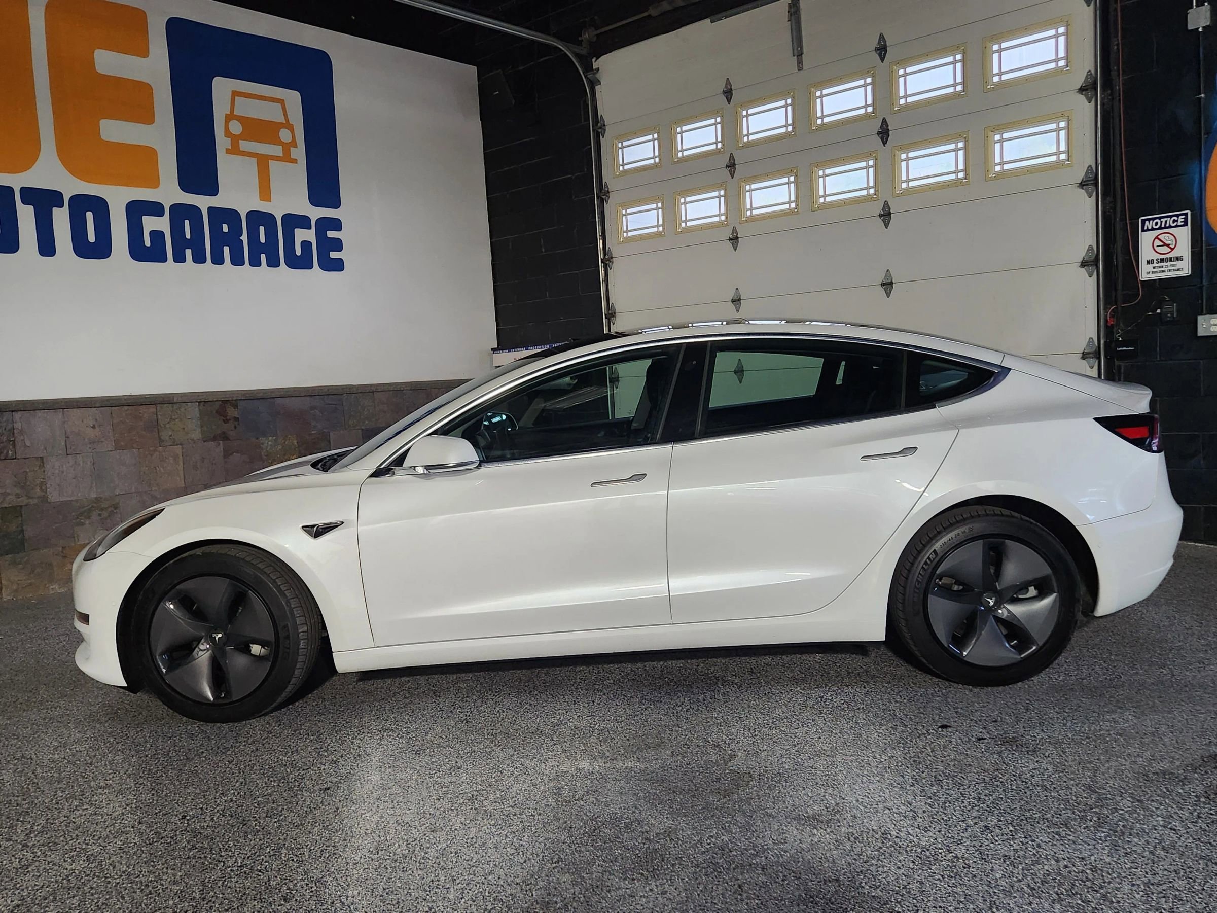 Used 2020 Tesla Model 3 Long Range image 5