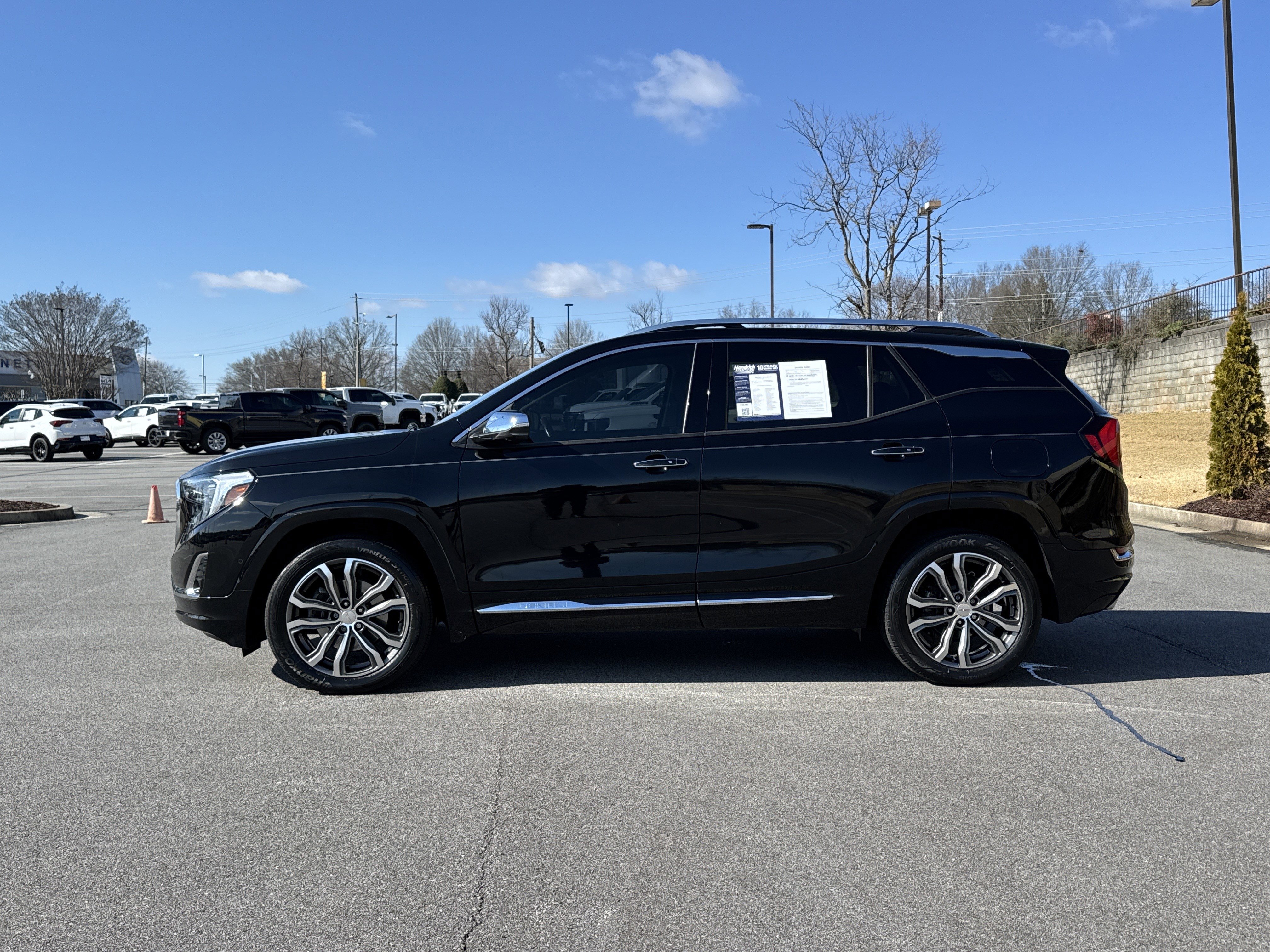 Used 2020 GMC Terrain Denali w/ Denali Premium Package image 7