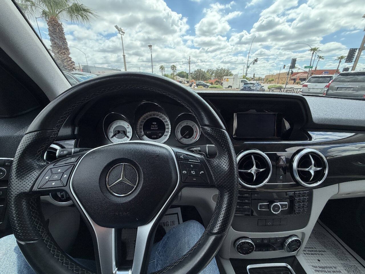 Used 2015 Mercedes-Benz GLK 250 BlueTEC 4MATIC w/ Appearance Package image 15