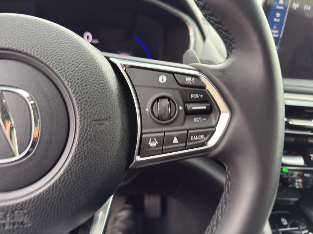 Certified 2025 Acura MDX SH-AWD image 17