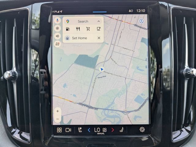 New 2025 Volvo XC60 B5 Plus w/ Protection Package Premier image 27